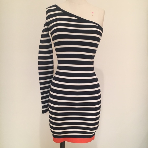 BCBGMaxAzria 1 Shoulder Navy & White Bandage Dress - Picture 3 of 8